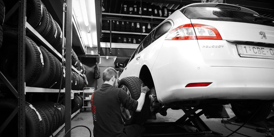 Les nouveaux pneus: montage à l'avant ou à l'arrière ?